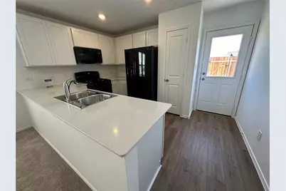 233 Magalia Lane, Kyle, TX 78640 - Photo 10