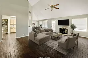 1301 Waterfall Ave, Leander, TX 78641 - Photo 2