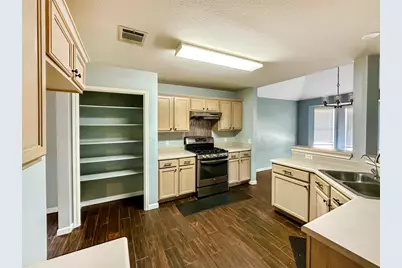 1301 Waterfall Avenue, Leander, TX 78641 - Photo 6