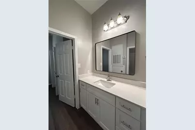 2814 Nueces Street #106, Austin, TX 78705 - Photo 4