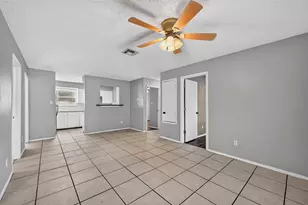 1207 Eleanor St, Austin, TX 78721 - Photo 4
