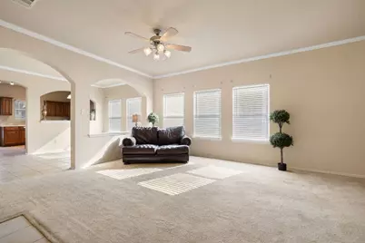 220 Flinn Street, Hutto, TX 78634 - Photo 4