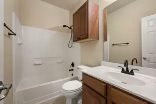 220 Flinn St, Hutto, TX 78634 - Photo 16