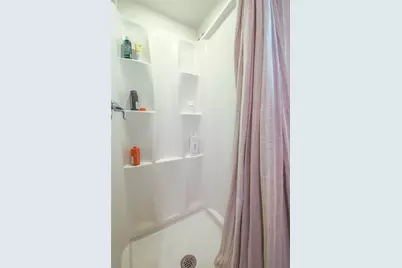 1105 E 3rd Street, Austin, TX 78702 - Photo 32