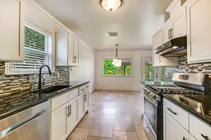 10405 Georgian Dr, Austin, TX 78753 - Photo 6