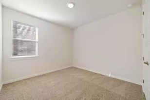 409 Deerpath St, Leander, TX 78641 - Photo 18