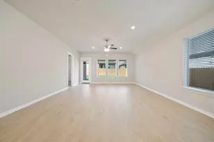 409 Deerpath St, Leander, TX 78641 - Photo 10