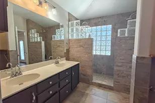 20710 High Dr, Lago Vista, TX 78645 - Photo 16
