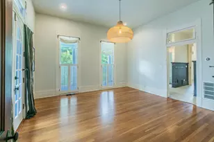 1109 Pecan St, Bastrop, TX 78602 - Photo 16