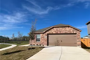 364 Crescent Park Dr, Jarrell, TX 76537 - Photo 2