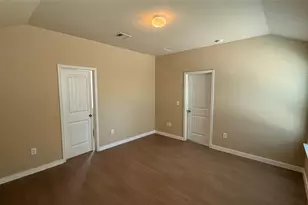 804 Red Tails Dr, Austin, TX 78725 - Photo 8