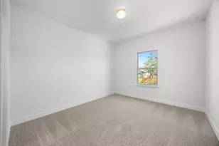 308 Barnstorm Ln, Georgetown, TX 78633 - Photo 22