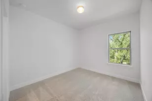 308 Barnstorm Ln, Georgetown, TX 78633 - Photo 24