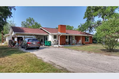 107 W Oriole Drive, Marble Falls, TX 78654 - Photo 2