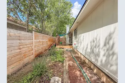 2313 Thornwild Pass, Austin, TX 78758 - Photo 34