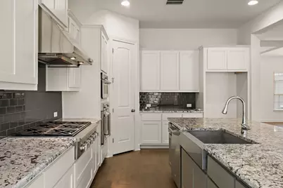 4705 Napoli Shore Drive, Leander, TX 78641 - Photo 14