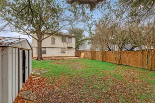 7707 Montaque Dr, Austin, TX 78729 - Photo 36