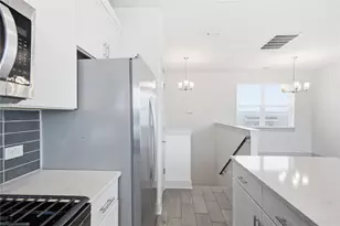2021 Sharper Mews Ln, Austin, TX 78741 - Photo 14
