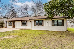 105 Maynard St, Bastrop, TX 78602 - Photo 1
