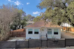 209 E Live Oak St, Austin, TX 78704 - Photo 2