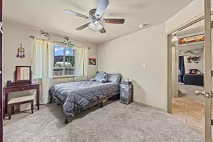 1315 Lantana Ct, Gonzales, TX 78629 - Photo 26