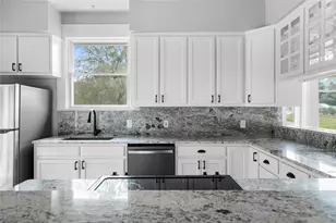 2703 De Soto Dr, Austin, TX 78733 - Photo 14