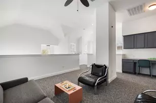 1819 Village Oak Ct, Austin, TX 78704 - Photo 12