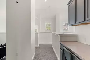1819 Village Oak Ct, Austin, TX 78704 - Photo 10
