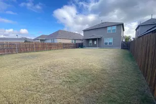 97 Quarryman Dr, Hutto, TX 78634 - Photo 36