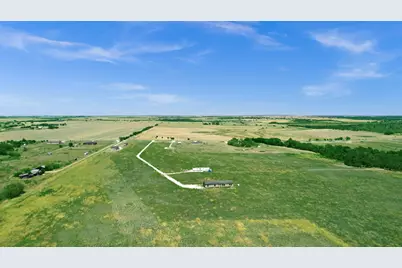 15821 Giese Lane, Manor, TX 78653 - Photo 6