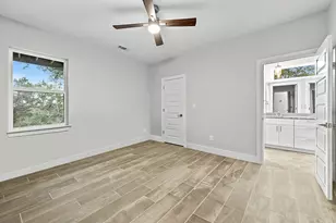 21201 Norris Cove, Lago Vista, TX 78645 - Photo 14