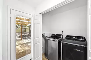 8301 Belclaire Ln, Austin, TX 78748 - Photo 26