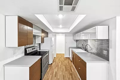 8301 Belclaire Lane, Austin, TX 78748 - Photo 10