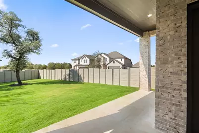 400 Bear Paw Run, Georgetown, TX 78628 - Photo 32