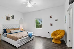810 Lamar St, Luling, TX 78648 - Photo 10