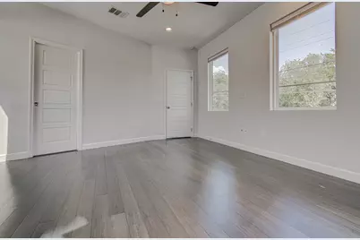 2406 E 16th Street, Austin, TX 78702 - Photo 26