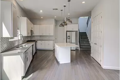 2406 E 16th Street, Austin, TX 78702 - Photo 16