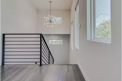 2406 E 16th Street, Austin, TX 78702 - Photo 8