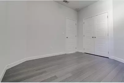 2406 E 16th Street, Austin, TX 78702 - Photo 10