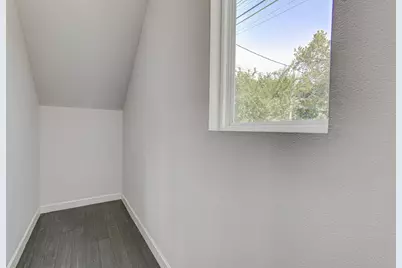 2406 E 16th Street, Austin, TX 78702 - Photo 20