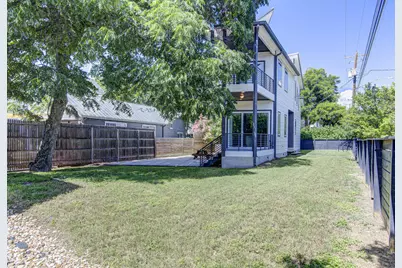 2406 E 16th Street, Austin, TX 78702 - Photo 2