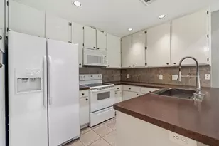 1748 Ohlen Rd, Austin, TX 78757 - Photo 10