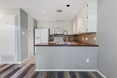 1748 Ohlen Road #24, Austin, TX 78757 - Photo 14