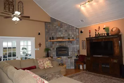 278 Winfield Thicket Road, Bastrop, TX 78602 - Photo 4