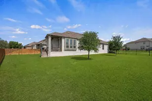 22601 Maidengrass Ln, Lago Vista, TX 78645 - Photo 30