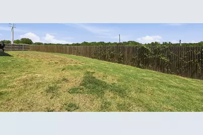 405 W Andover Lane, Uhland, TX 78640 - Photo 32