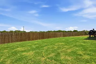 405 W Andover Ln, Uhland, TX 78640 - Photo 30