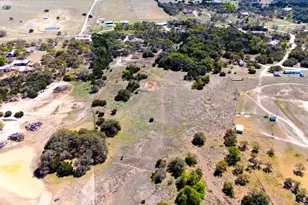 2700 Co Rd 224, Florence, TX 76527 - Photo 4