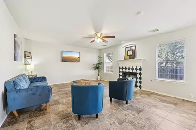 924 Melted Candle Cove, Pflugerville, TX 78660 - Photo 10