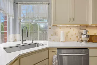 7807 Wheel Rim Circle, Austin, TX 78749 - Photo 20